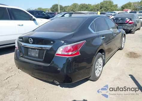 2015 Nissan Altima 2.5/2.5 S/2.5 Sl/2.5 Sv из США, поврежденный, VIN 1N4AL3AP7FN372008